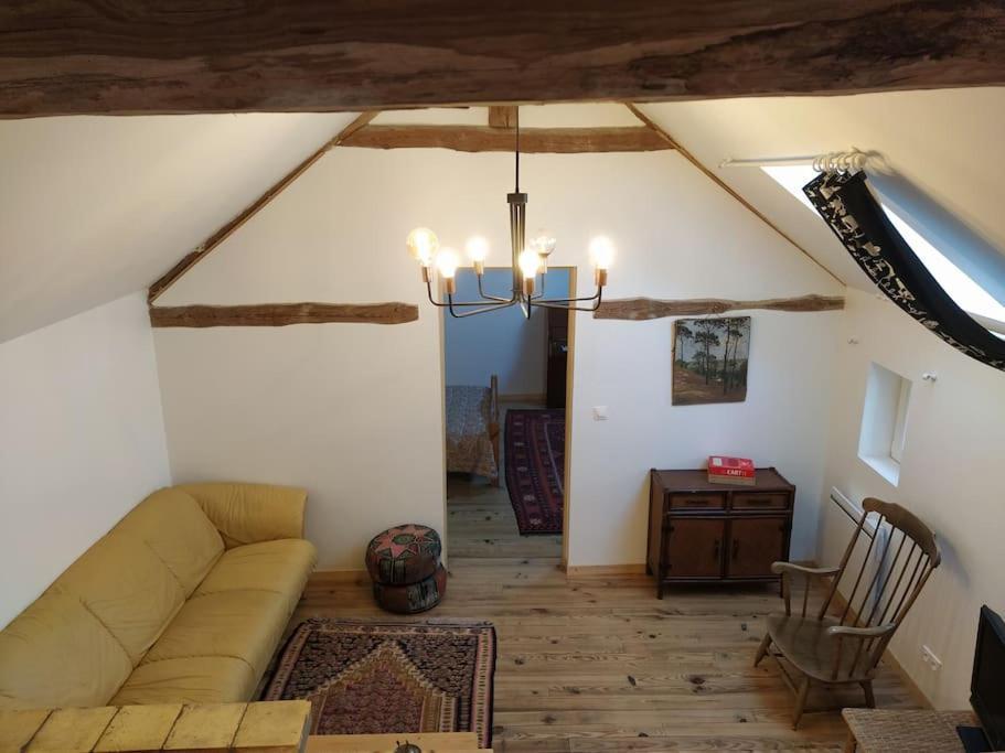 Superbe Appartement Dans Charmant Corps De Ferme Acheres-la-Foret ภายนอก รูปภาพ