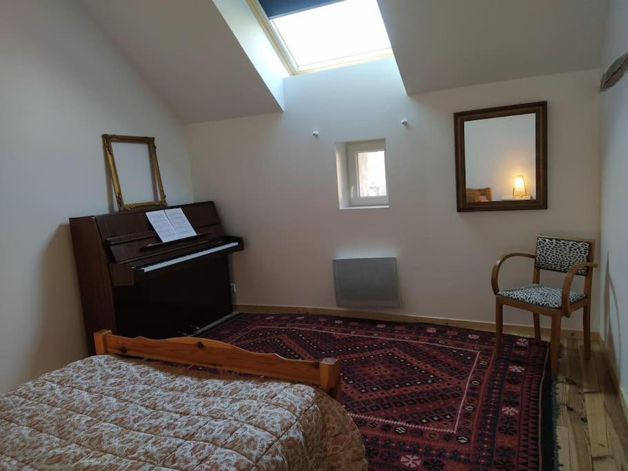 Superbe Appartement Dans Charmant Corps De Ferme Acheres-la-Foret ภายนอก รูปภาพ