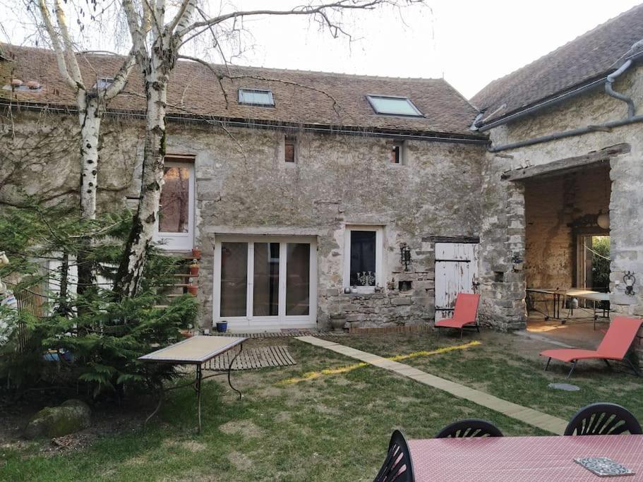 Superbe Appartement Dans Charmant Corps De Ferme Acheres-la-Foret ภายนอก รูปภาพ